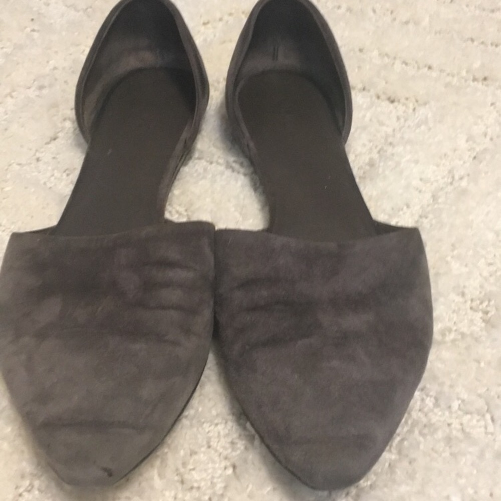 Vince Charcoal Gray Flats!